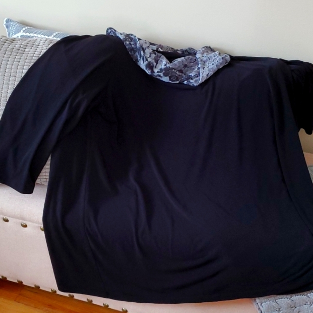 3/4 sleeve tunic with collar